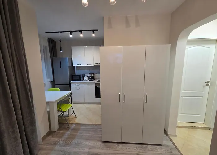 アパート Paradise Nbu